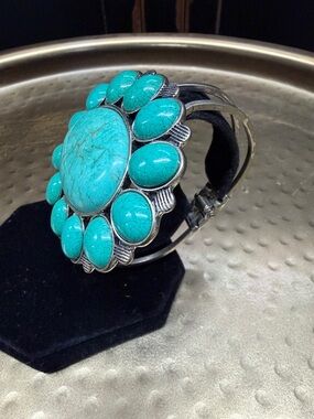 Vintage-Style Turquoise Cluster Sterling Cuff Bracelet - Teal Blue